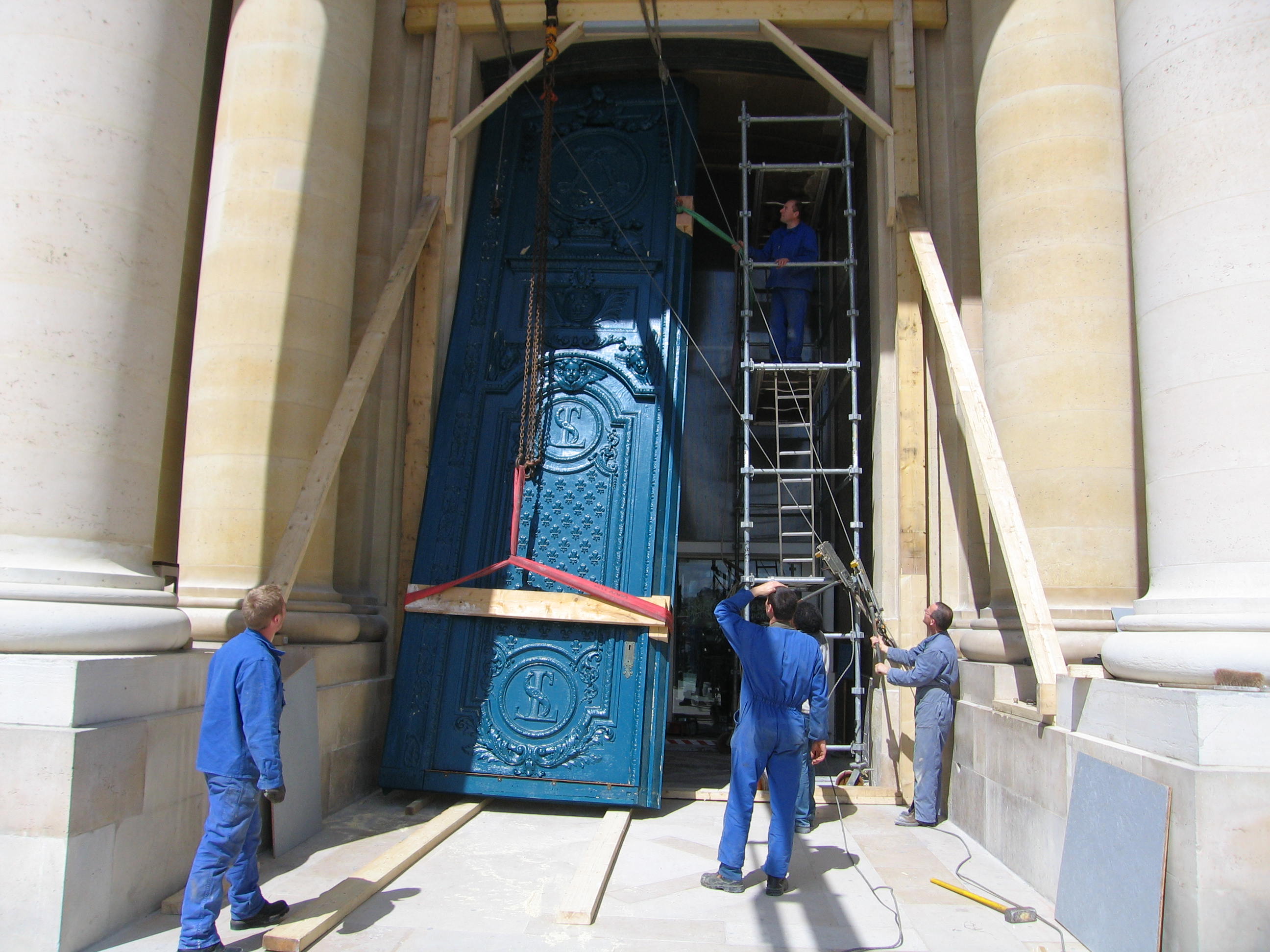 PARIS Hôtel National des Invalides Portail (3)