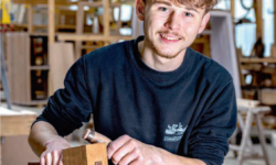 Emilien M. récompensé par le prix Pèlerin de l’apprenti du patrimoine